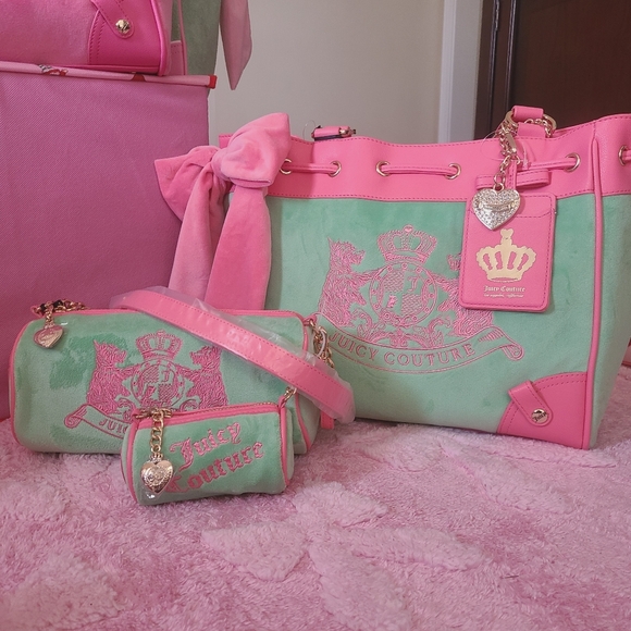 Juicy Couture Handbags - Juicy Couture Bag Set 💗